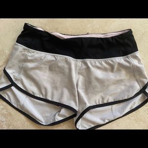 Lululemon speed up shorts 2.5” inseam